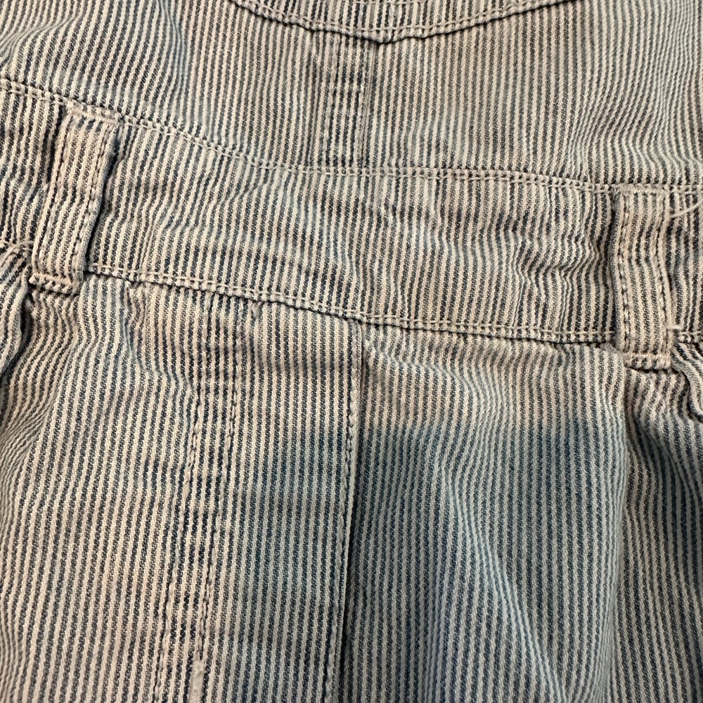 Carter’s toddler overalls - Picture 4 of 9